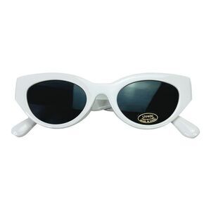 Petals & Peacocks x Zumiez Round Retro Sunglasses - White - One Size